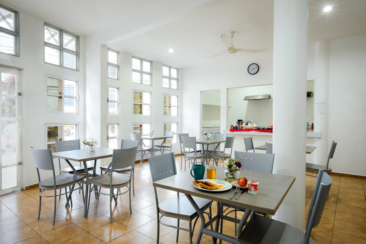 فندق International House بلايا ديل كارمن المظهر الخارجي الصورة